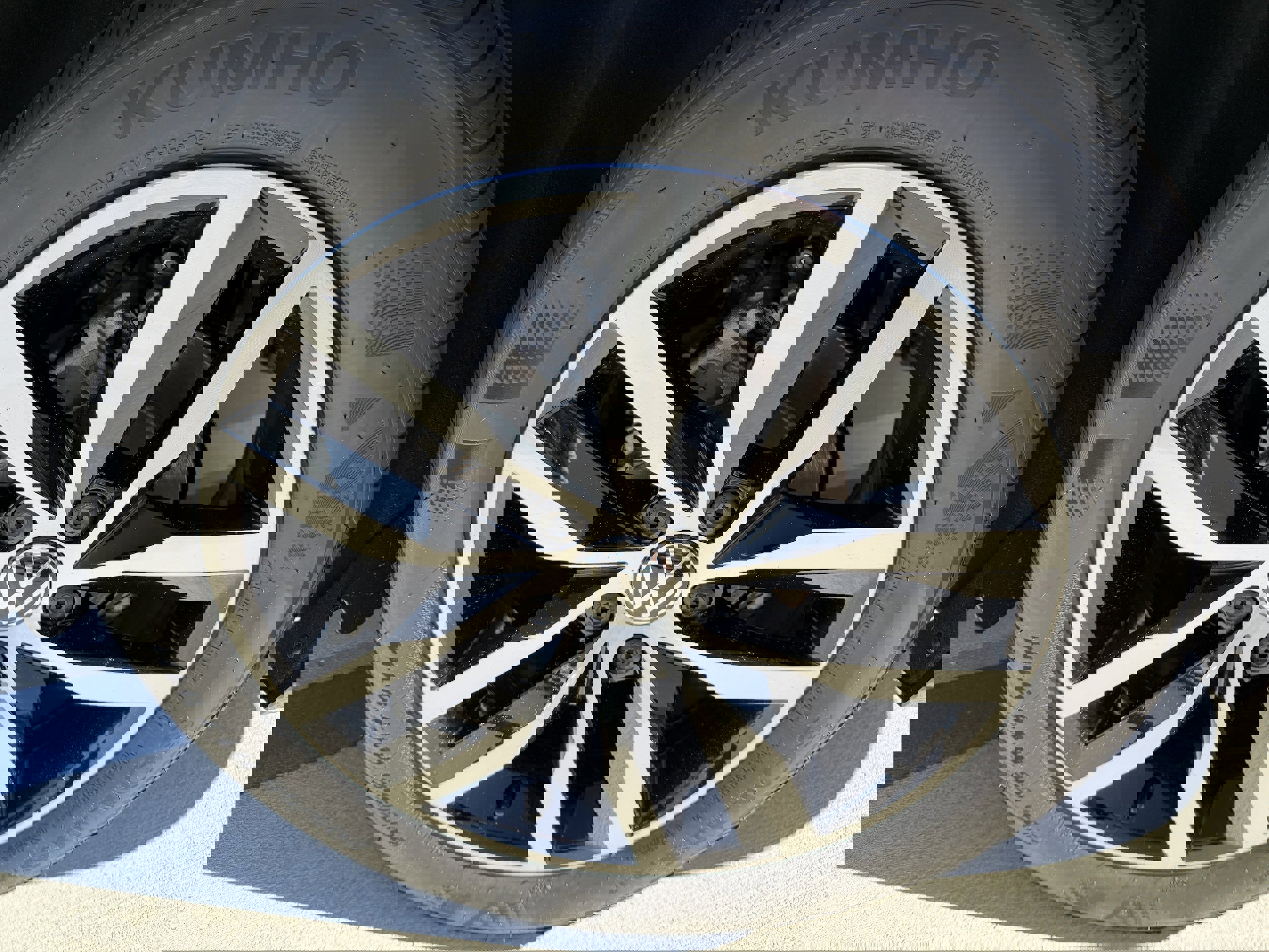 New 2026 Volkswagen Jetta SE image 33