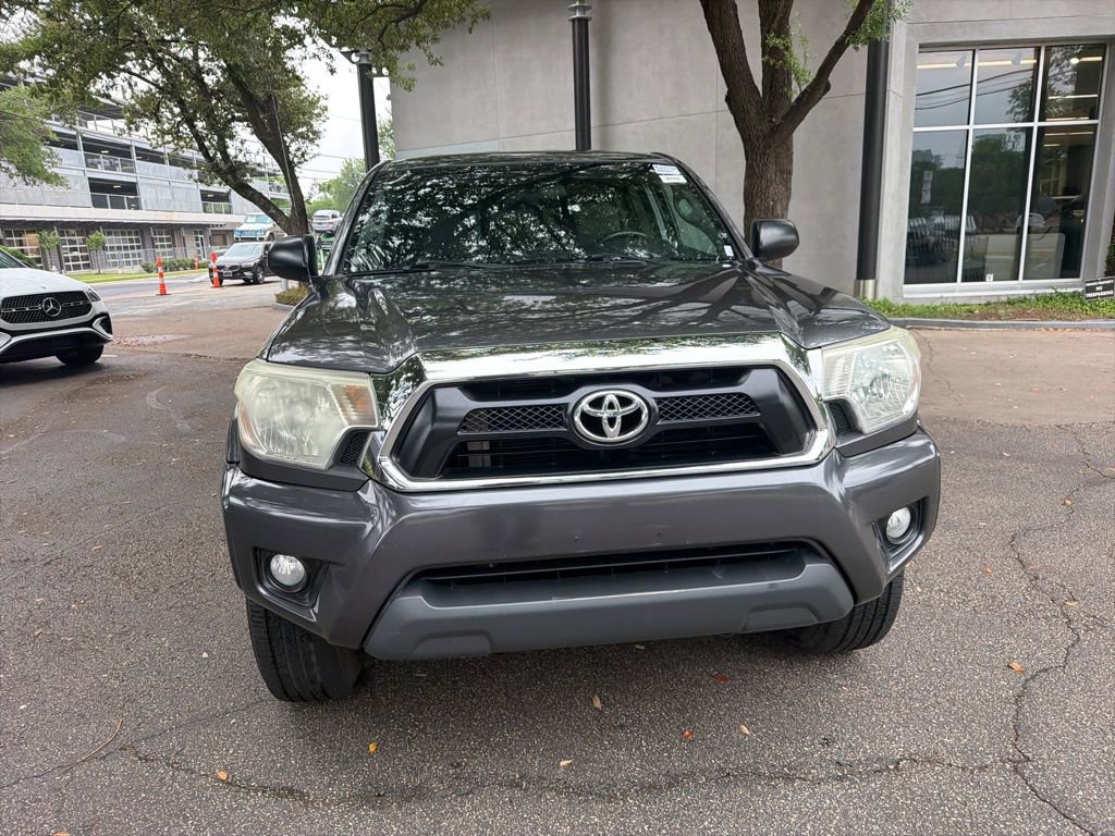 Used 2014 Toyota Tacoma PreRunner w/ SR5 Package RWD image 2