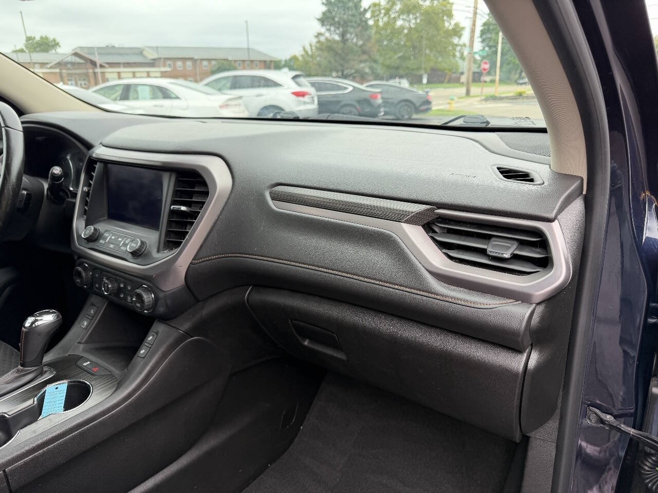 Used 2017 GMC Acadia SLE w/ Driver Alert Package I AWD/4WD image 12