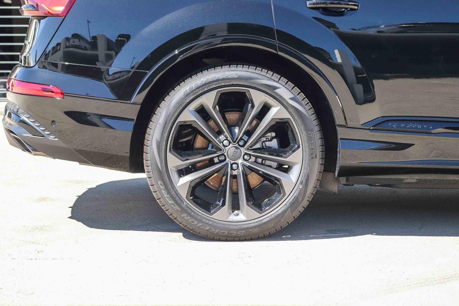 New 2026 Audi Q7 Premium Plus AWD/4WD image 8