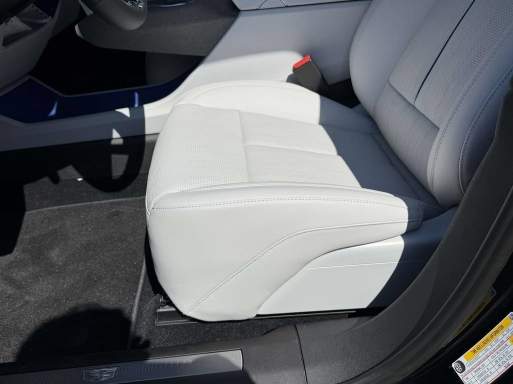 New 2027 Cadillac Optiq Premium Sport AWD/4WD image 40