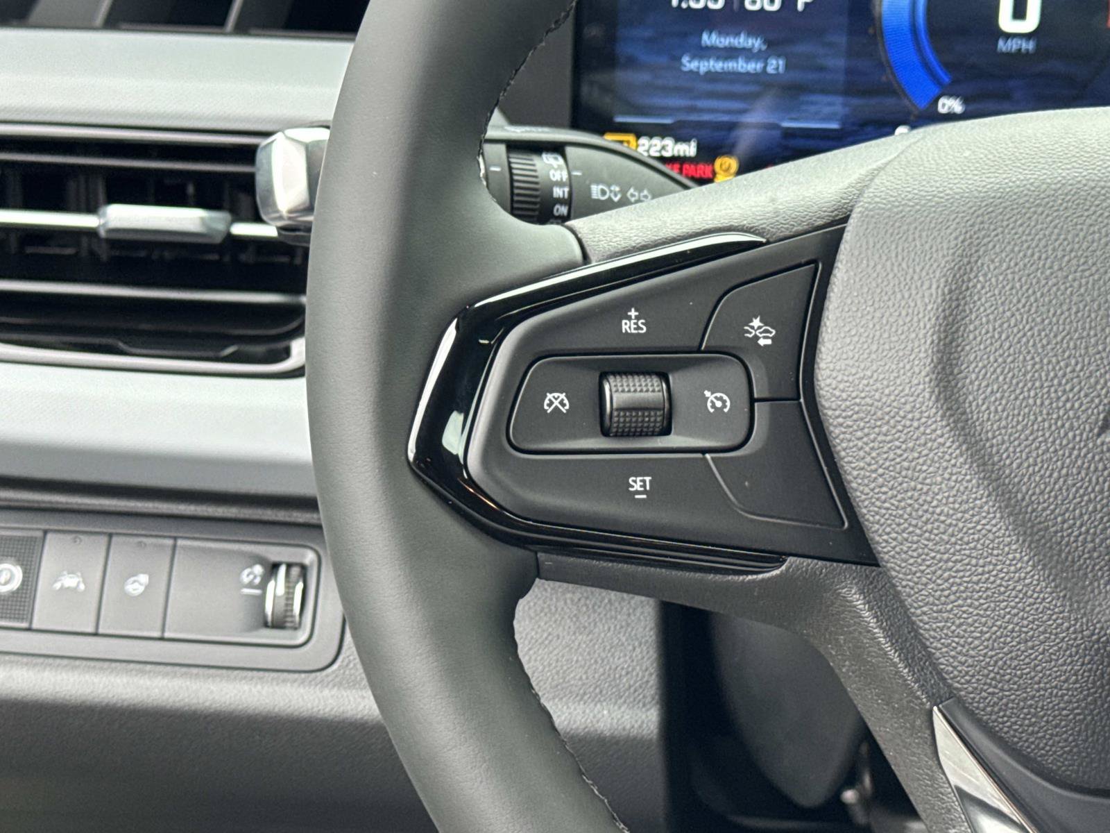 New 2027 Chevrolet Bolt LT w/ Comfort Package FWD image 22