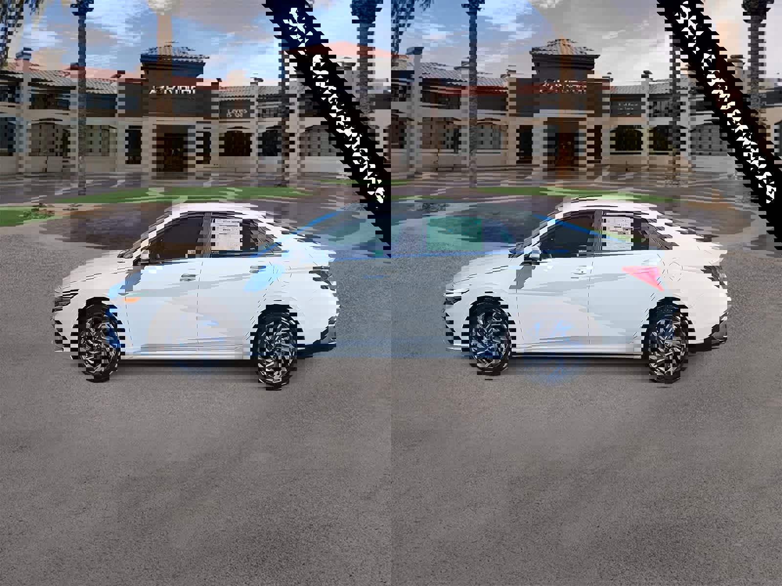 Used 2025 Hyundai Elantra SEL image 5