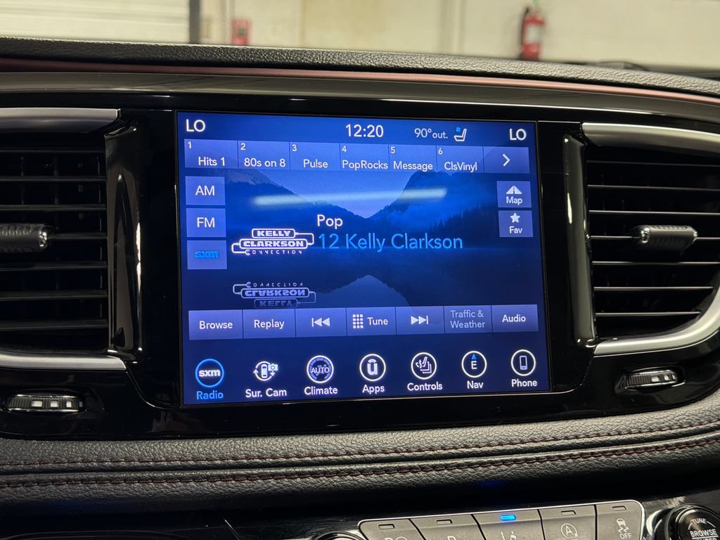 Used 2019 Chrysler Pacifica Limited w/ Tire & Wheel Group FWD image 40
