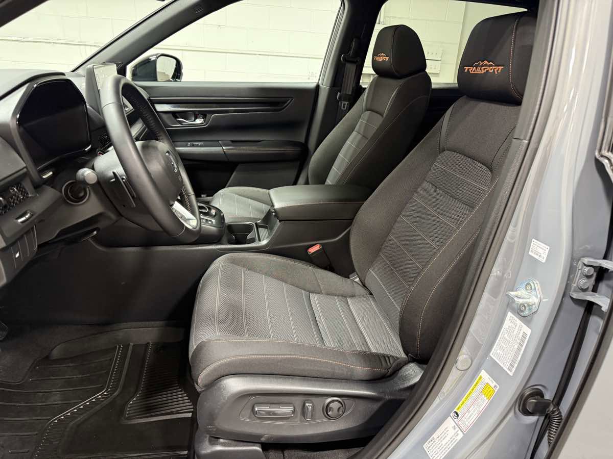 Used 2026 Honda CR-V TrailSport image 15
