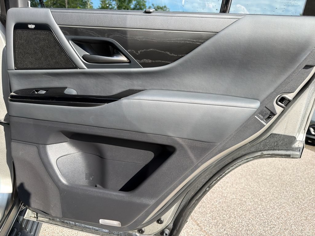 Used 2023 Lexus LX 600 4WD w/ Appearance Package image 59