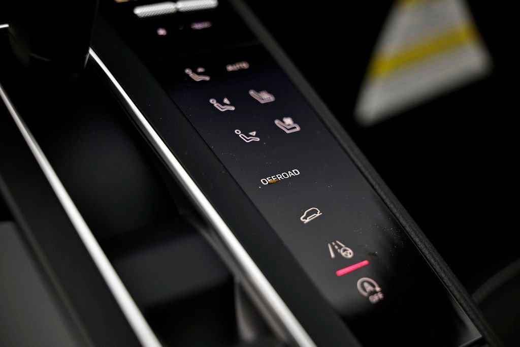 New 2026 Porsche Macan S image 44