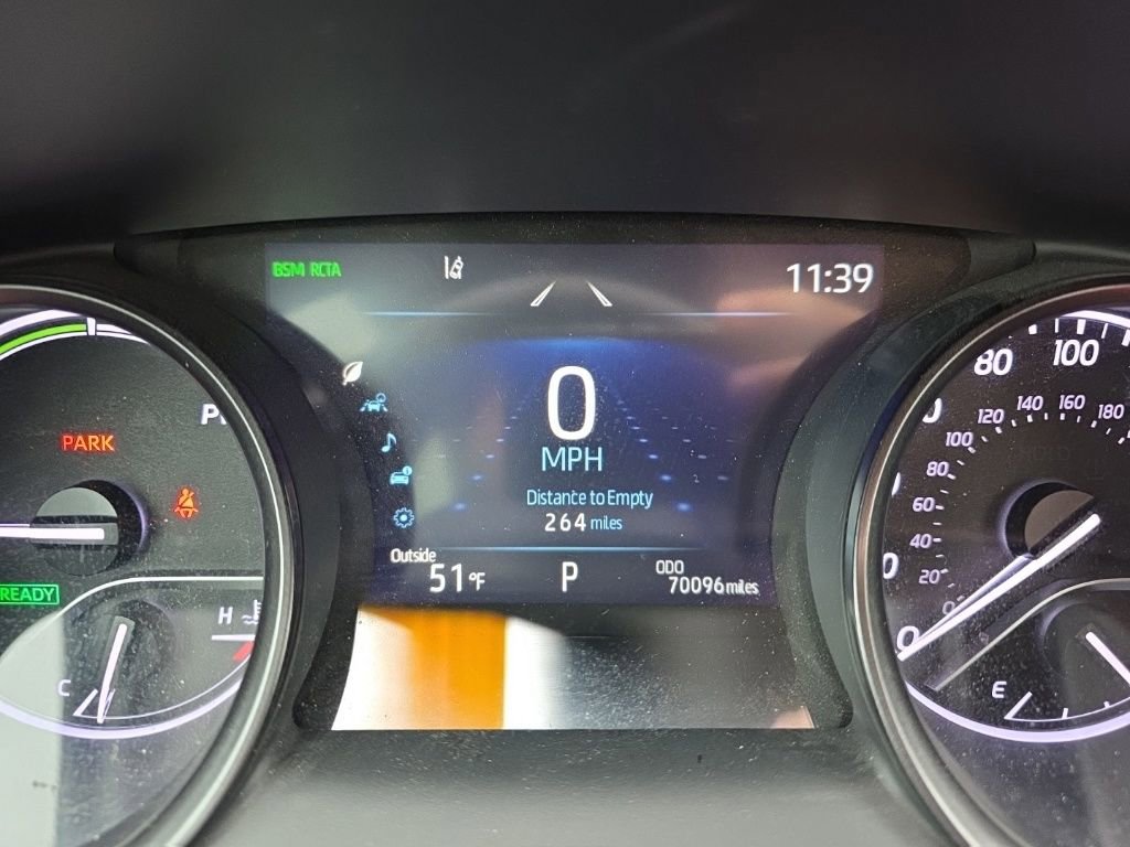 Used 2021 Toyota Camry XSE image 18