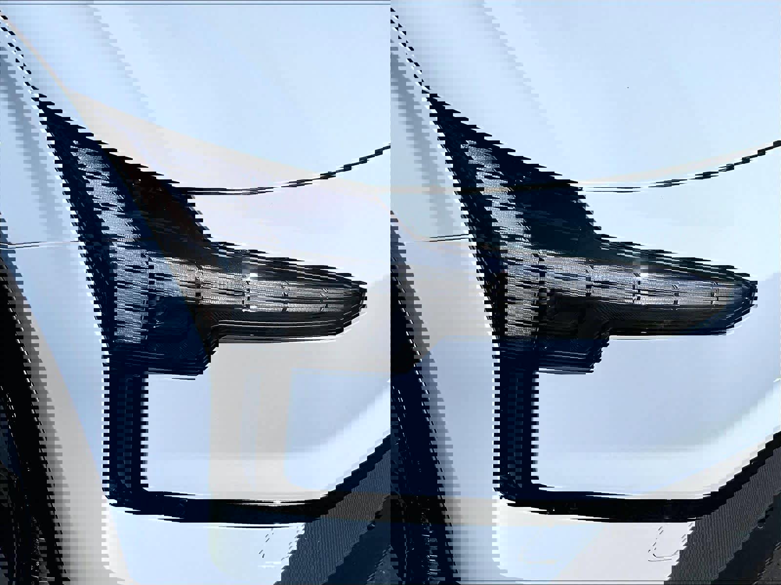 New 2026 Volvo EX30 Plus w/ Protection Package Premier image 33