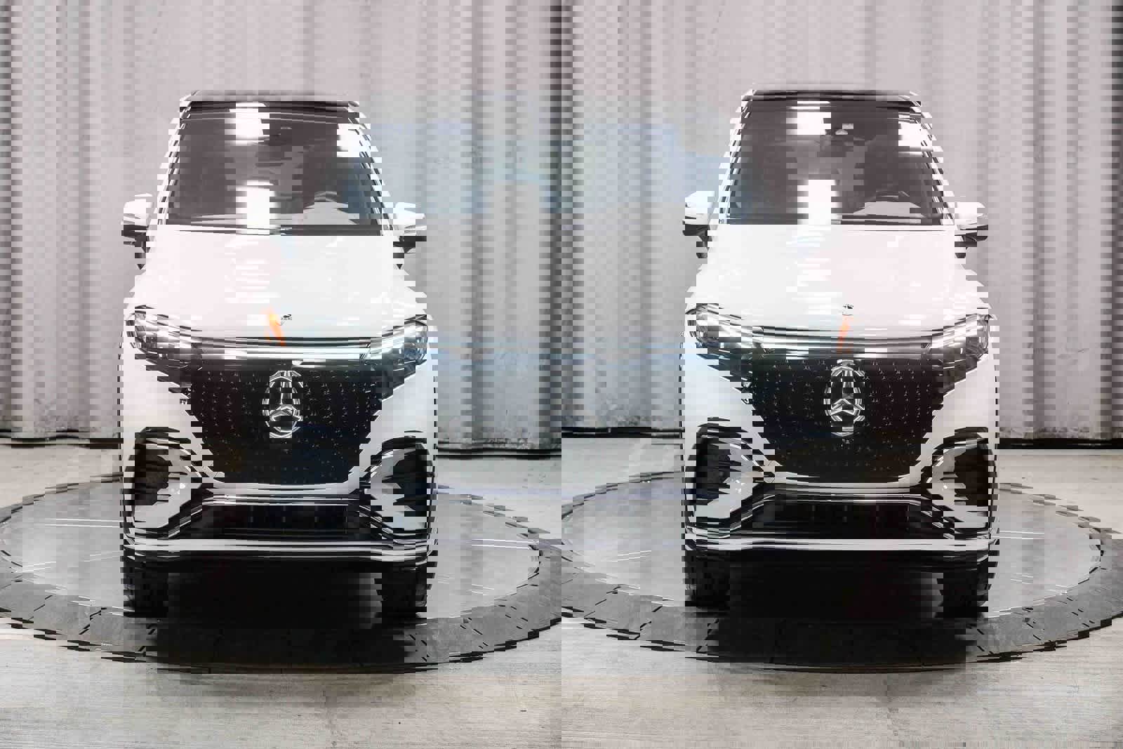 Certified 2023 Mercedes-Benz EQS 580 4MATIC SUV image 6