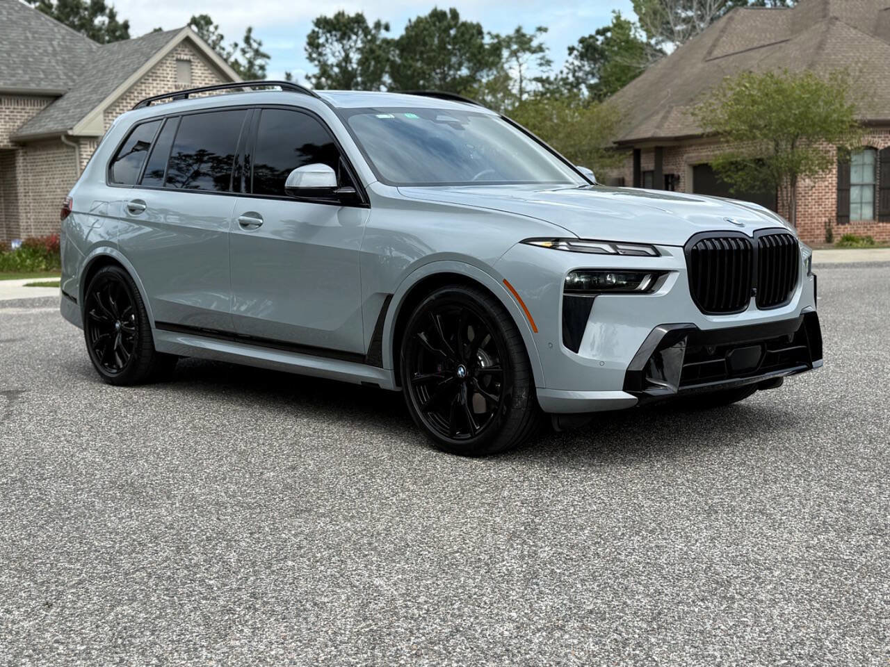 Used 2024 BMW X7 xDrive40i w/ Executive Package AWD/4WD image 7