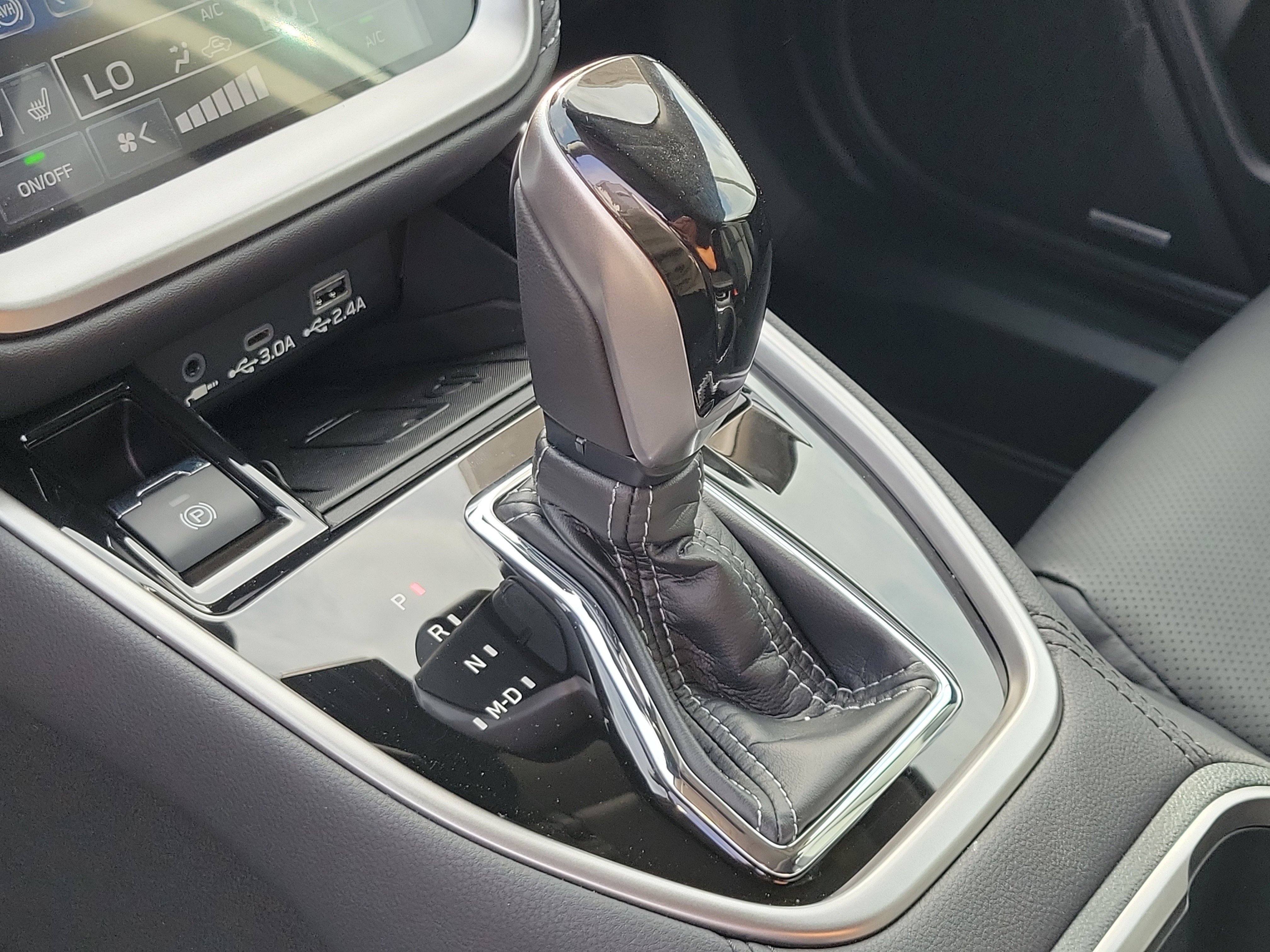 Certified 2025 Subaru Outback Touring XT image 28