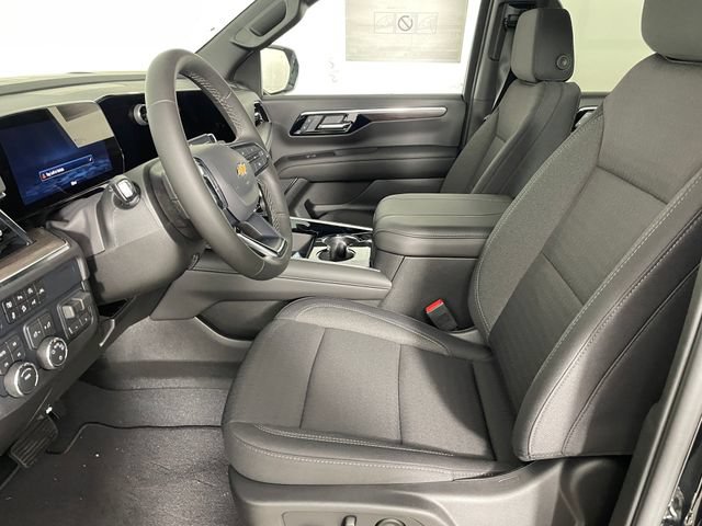 New 2026 Chevrolet Suburban LS w/ Max Trailering Package AWD/4WD image 2