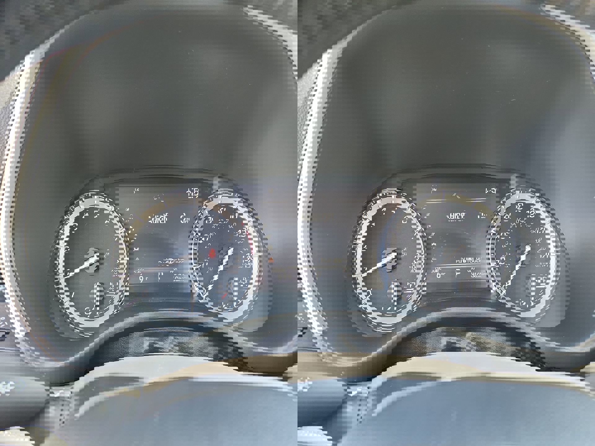 Used 2022 Toyota Highlander XLE image 10