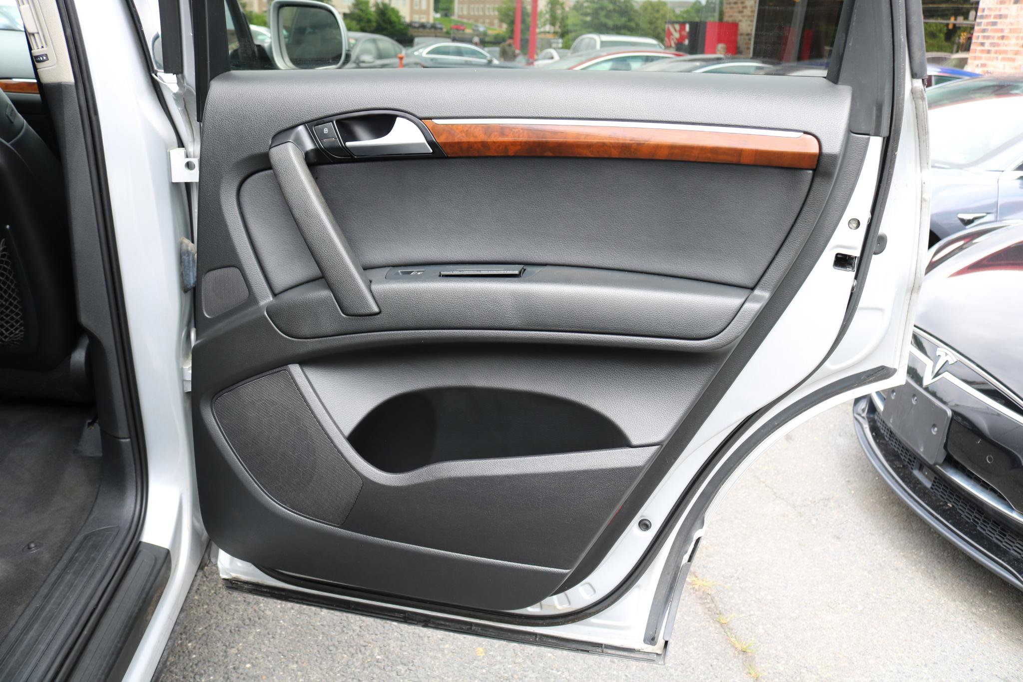 Used 2014 Audi Q7 3.0T Premium AWD/4WD image 45