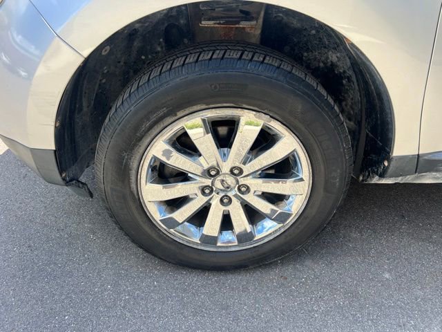 Used 2010 Ford Edge SEL AWD/4WD image 9