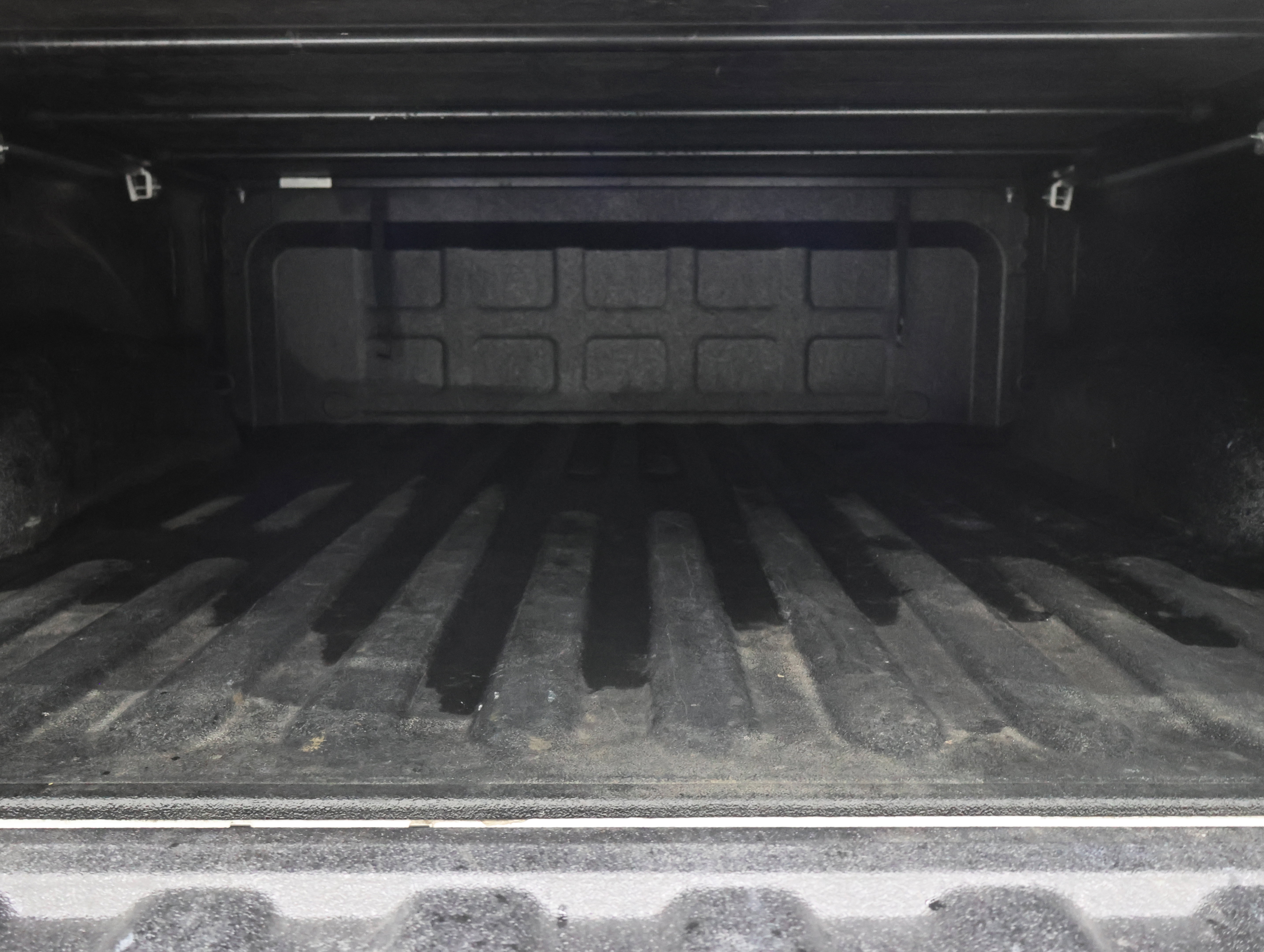 Used 2022 RAM 2500 Big Horn w/ Night Edition AWD/4WD image 29