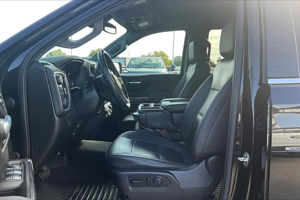 Used 2021 Chevrolet Silverado 1500 LTZ AWD/4WD image 27