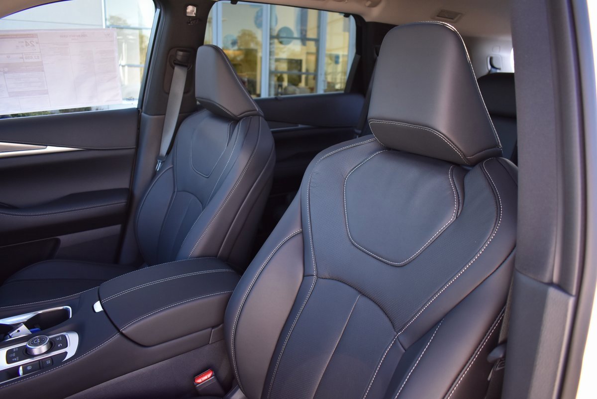 New 2025 INFINITI QX60 Luxe w/ Lighting Package (N94) image 29