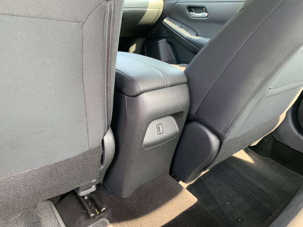 Used 2024 Nissan Sentra SV FWD image 24