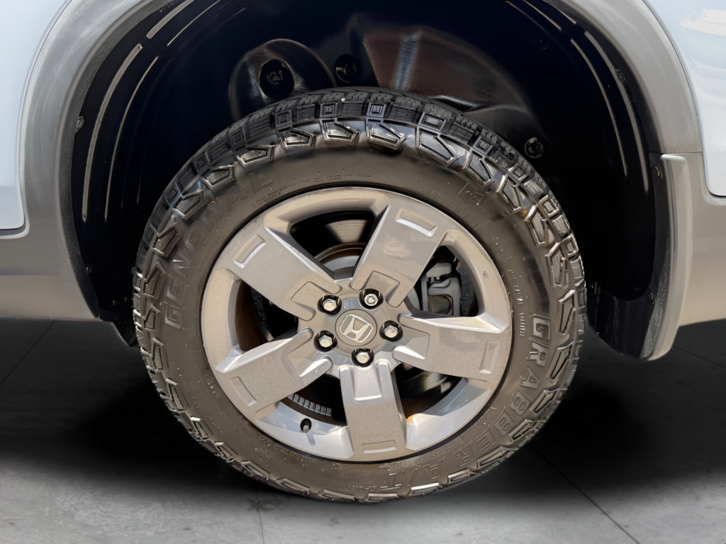 Certified 2024 Honda Ridgeline TrailSport image 45