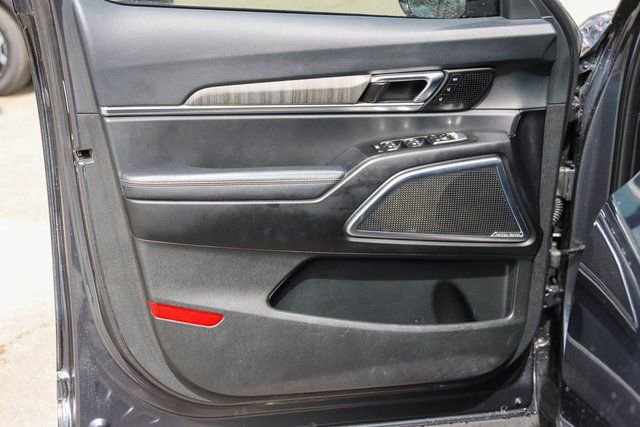 Used 2024 Kia Telluride SX Prestige image 10