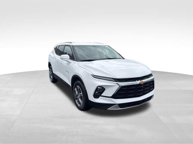 Certified 2024 Chevrolet Blazer LT w/ LPO, Floor Liner Package AWD/4WD image 24