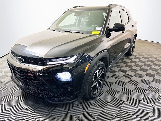 Used 2021 Chevrolet TrailBlazer RS w/ Sun and Liftgate Package image 4