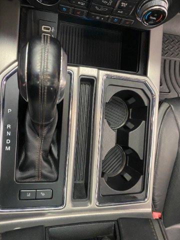 Used 2018 Ford F150 Platinum w/ Equipment Group 701A Luxury image 25