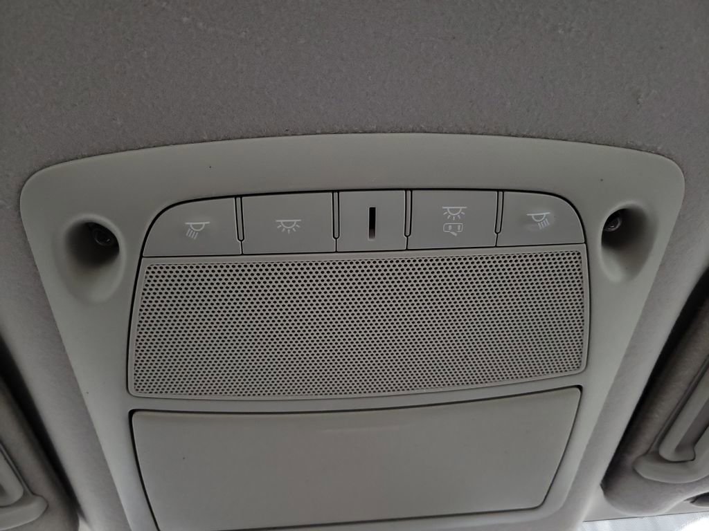 Used 2017 Nissan Sentra S image 19