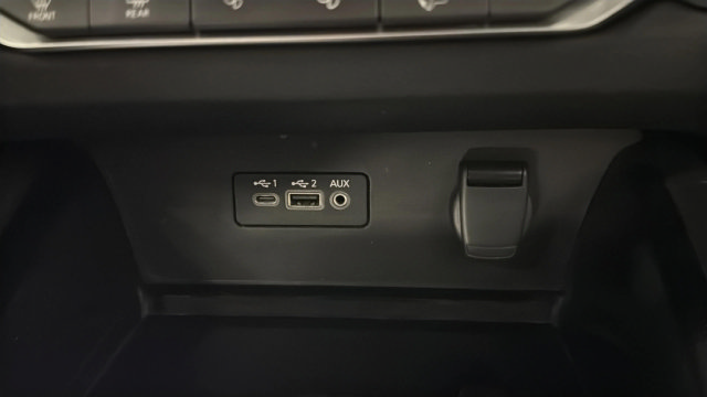 Used 2020 Nissan Altima 2.5 SL FWD image 9