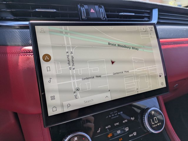 Used 2021 Jaguar F-PACE SVR image 13