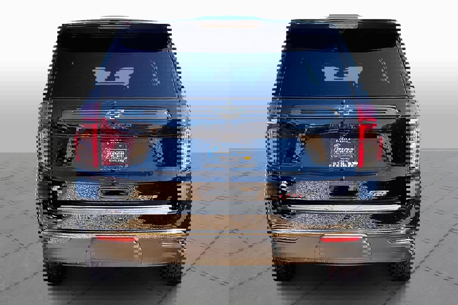 Used 2021 Chevrolet Tahoe RST w/ Luxury Package RWD image 5