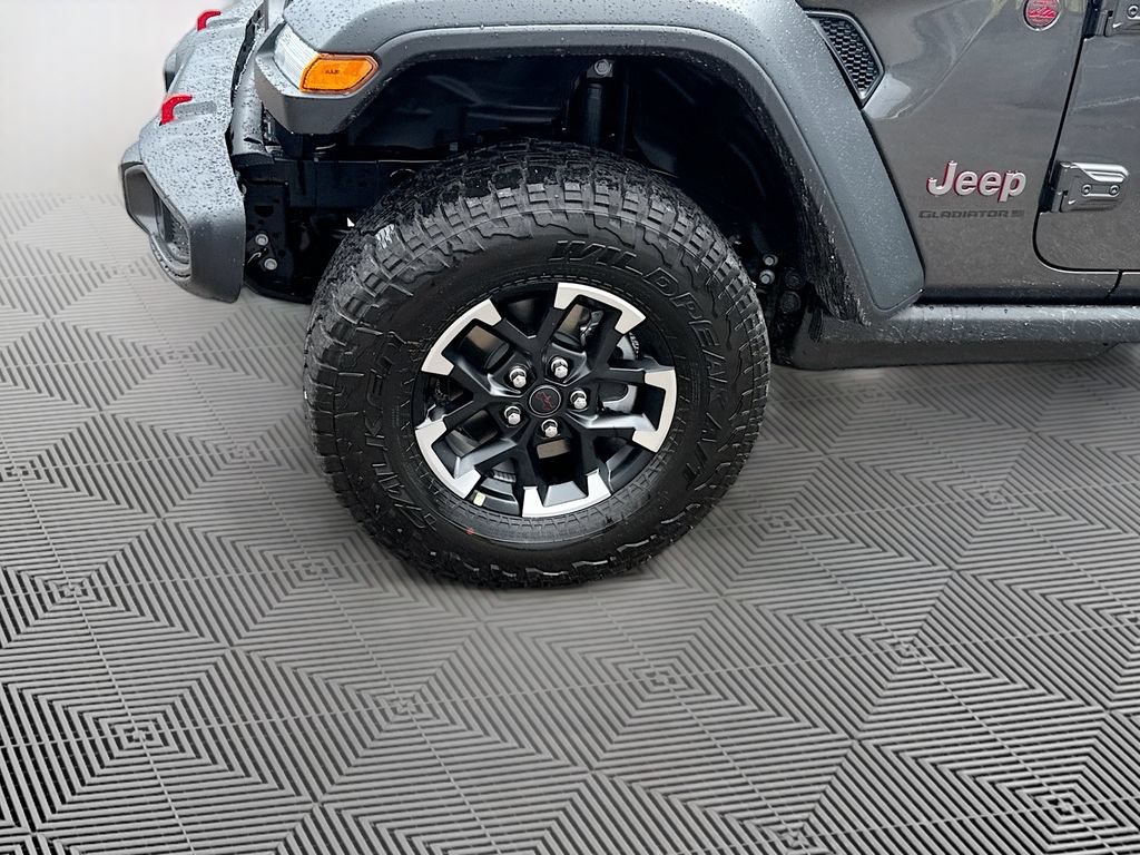 New 2026 Jeep Gladiator Rubicon w/ Steel Power Dome Hood Package AWD/4WD image 34