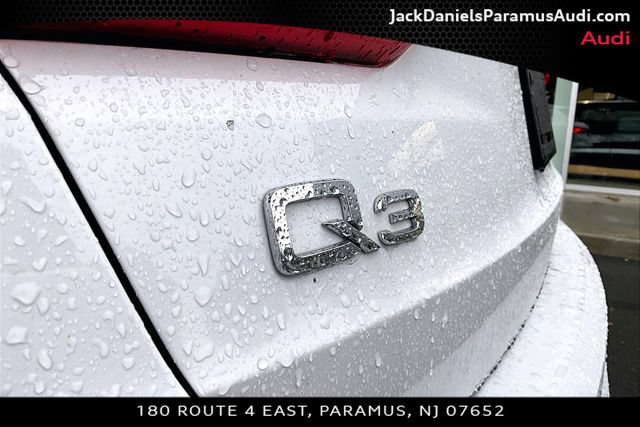 Used 2023 Audi Q3 2.0T Premium w/ Convenience Package AWD/4WD image 23