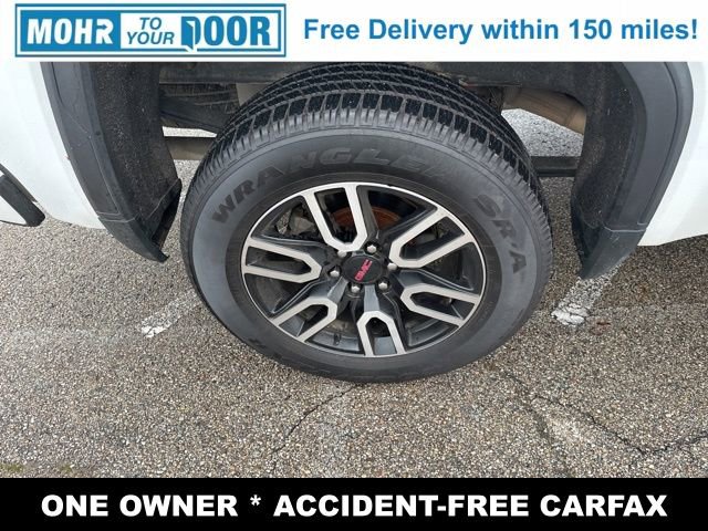 Used 2024 GMC Sierra 1500 AT4 w/ Technology Package image 9