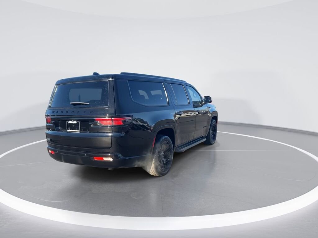 New 2025 Jeep Wagoneer L Series II w/ Convenience Group I image 9