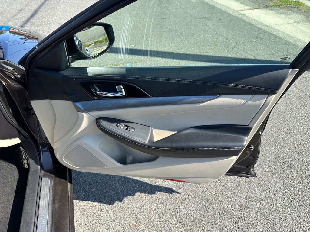 Used 2016 Nissan Maxima 3.5 SV FWD image 39