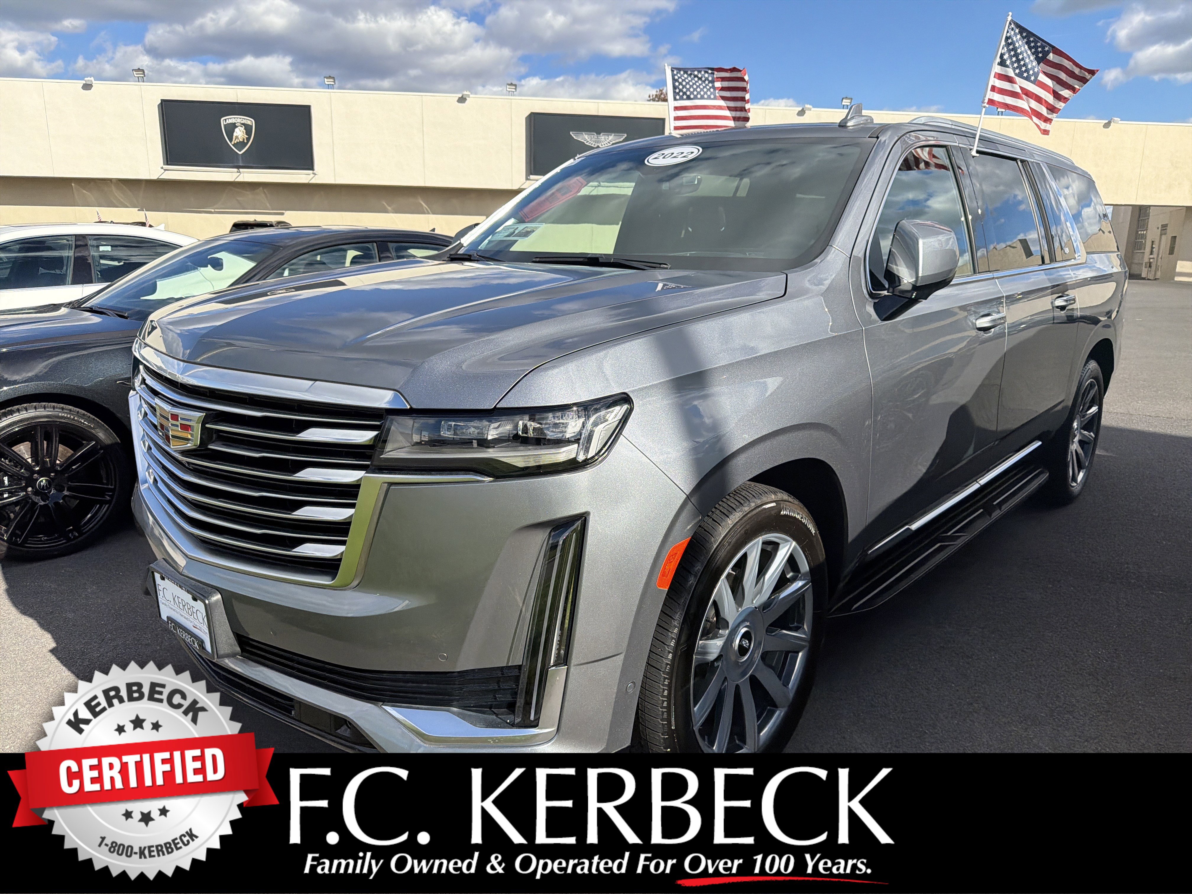 Used 2022 Cadillac Escalade ESV Premium Luxury Platinum image 1