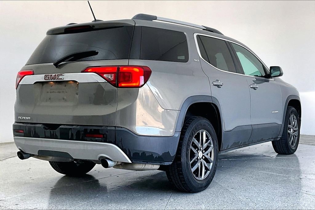Used 2019 GMC Acadia SLT image 14