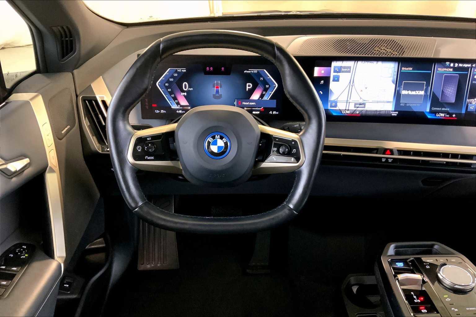 Used 2022 BMW iX xDrive50 w/ Convenience Package image 7