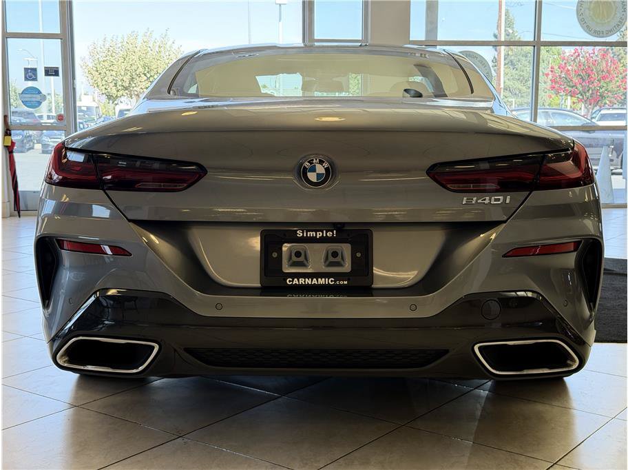 Used 2023 BMW 840i Coupe w/ Driving Assistance Package RWD image 6