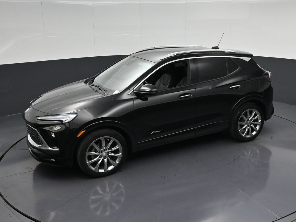 Used 2024 Buick Encore GX Avenir w/ Avenir Technology Package FWD image 22