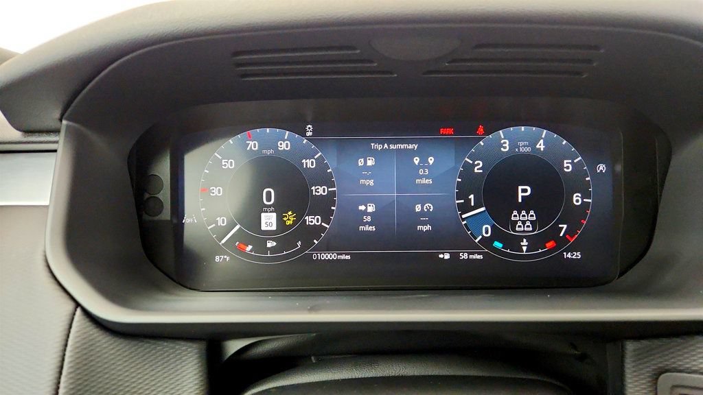Used 2025 Land Rover Discovery Dynamic SE AWD/4WD image 15