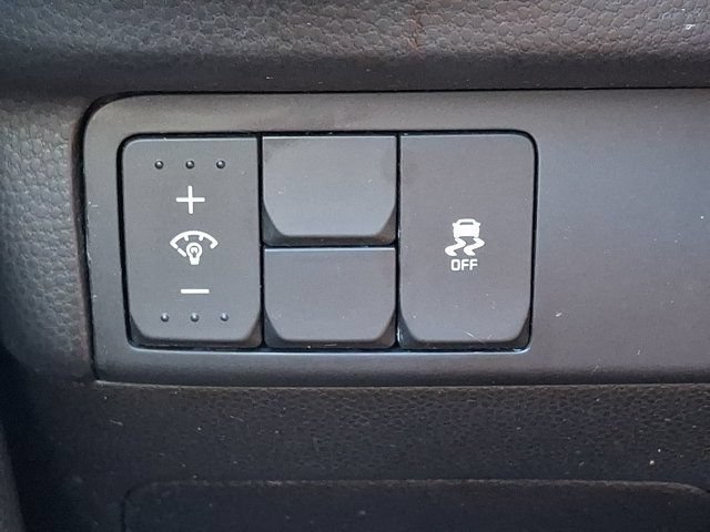 Used 2019 Kia Soul + FWD image 29