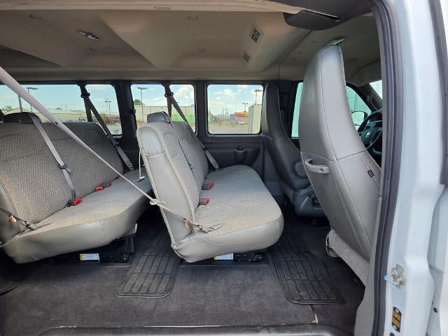 Used 2025 Chevrolet Express 3500 LT w/ LT Preferred Equipment Group RWD image 23