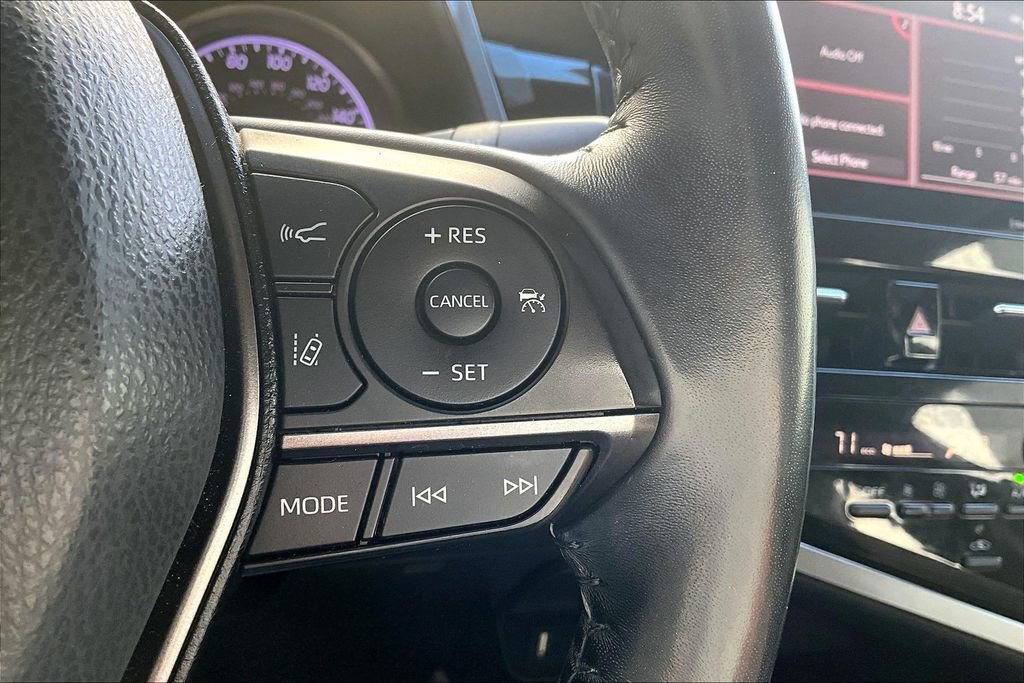 Certified 2022 Toyota Camry SE w/ Convenience Package image 11