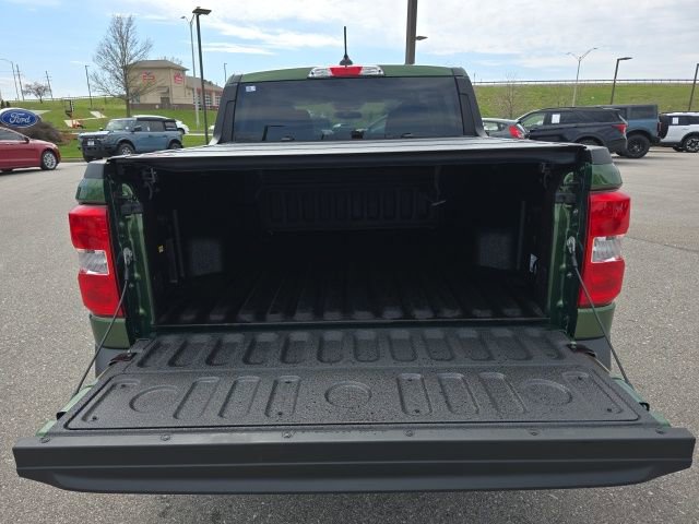 Used 2025 Ford Maverick XLT w/ XLT Luxury Package image 16