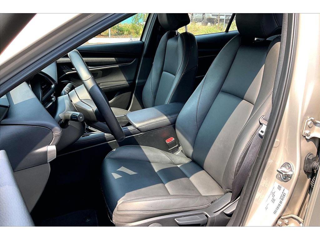 Used 2025 MAZDA MAZDA3 s FWD image 24