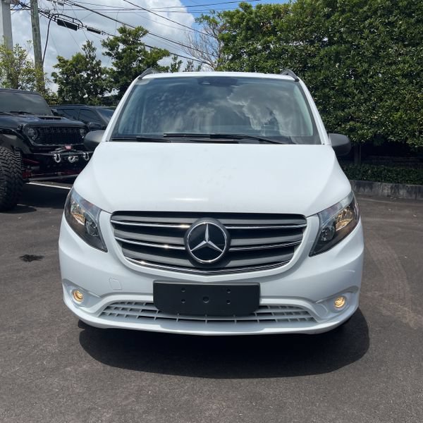 Used 2023 Mercedes-Benz Metris Passenger image 8